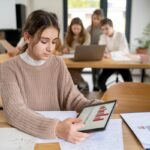 7 things to know about the new Schwab business account for teenagers