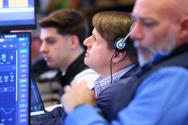 The markets were affected in March by the war in the Middle East and the negative position of the American President Donald Trump (Michael M. Santiago).