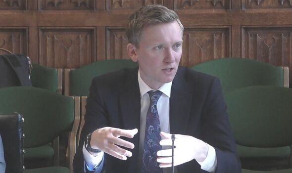 DWP Minister Torsten Bell speaks to MPs