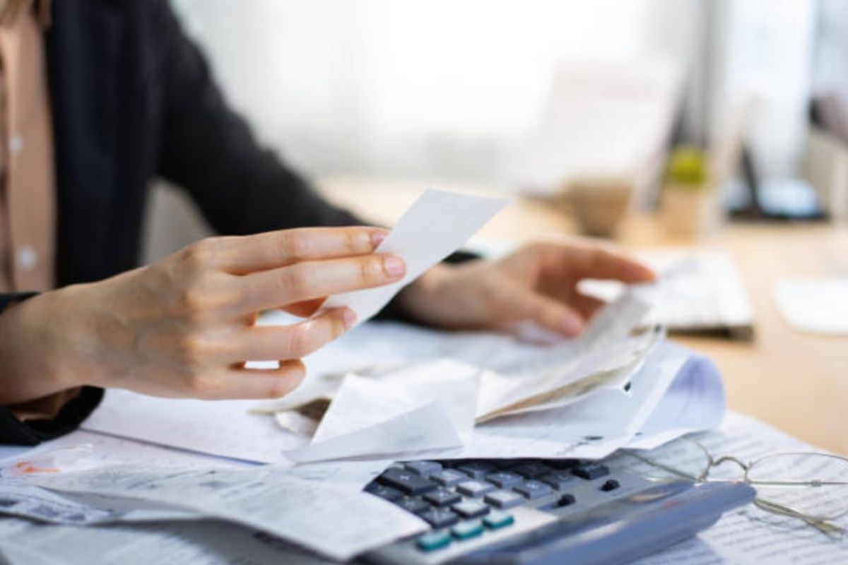 Labor is set to hit UK households with savings